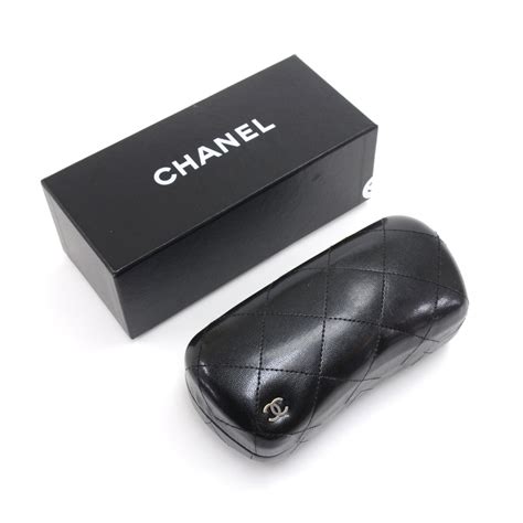 chanel glasses case|Altro.